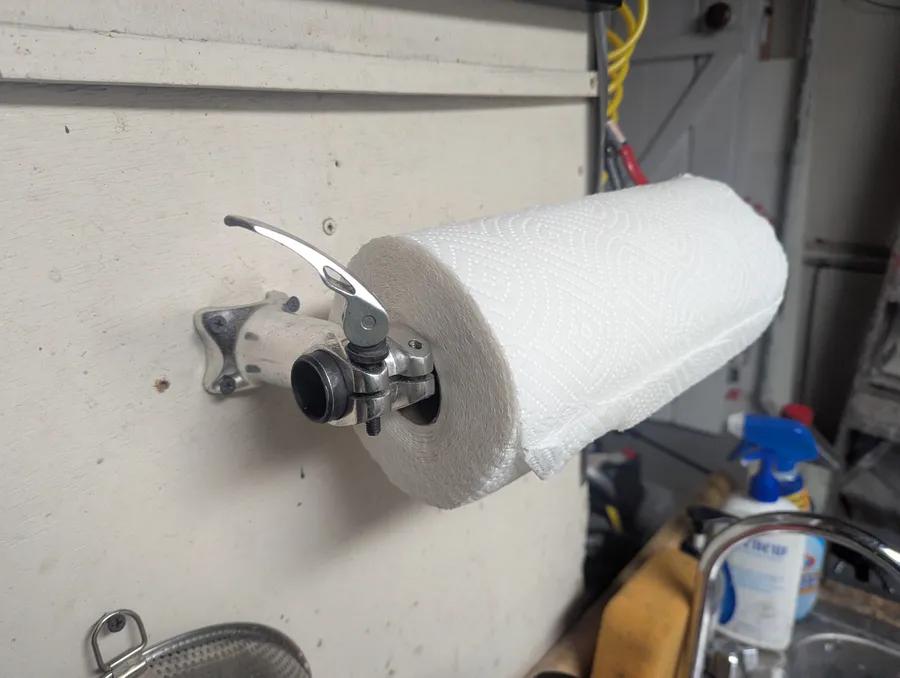 quick release paper towel