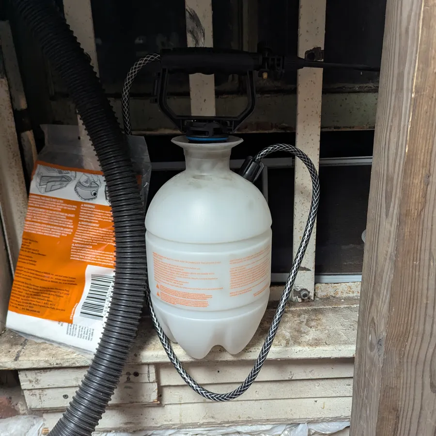 garden sprayer